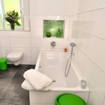 Kapitaenshaus Am * Göhren-Lebbin